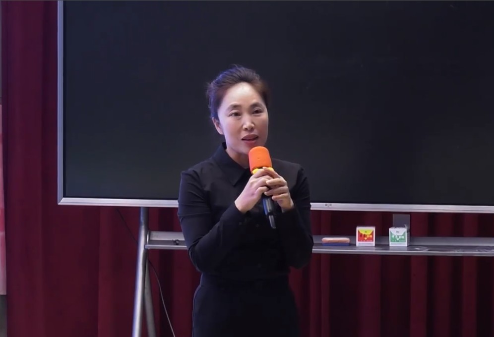李華，《微講座：AI賦能?chē)?guó)家課程高質(zhì)量實(shí)施的景瑞經(jīng)驗(yàn)》