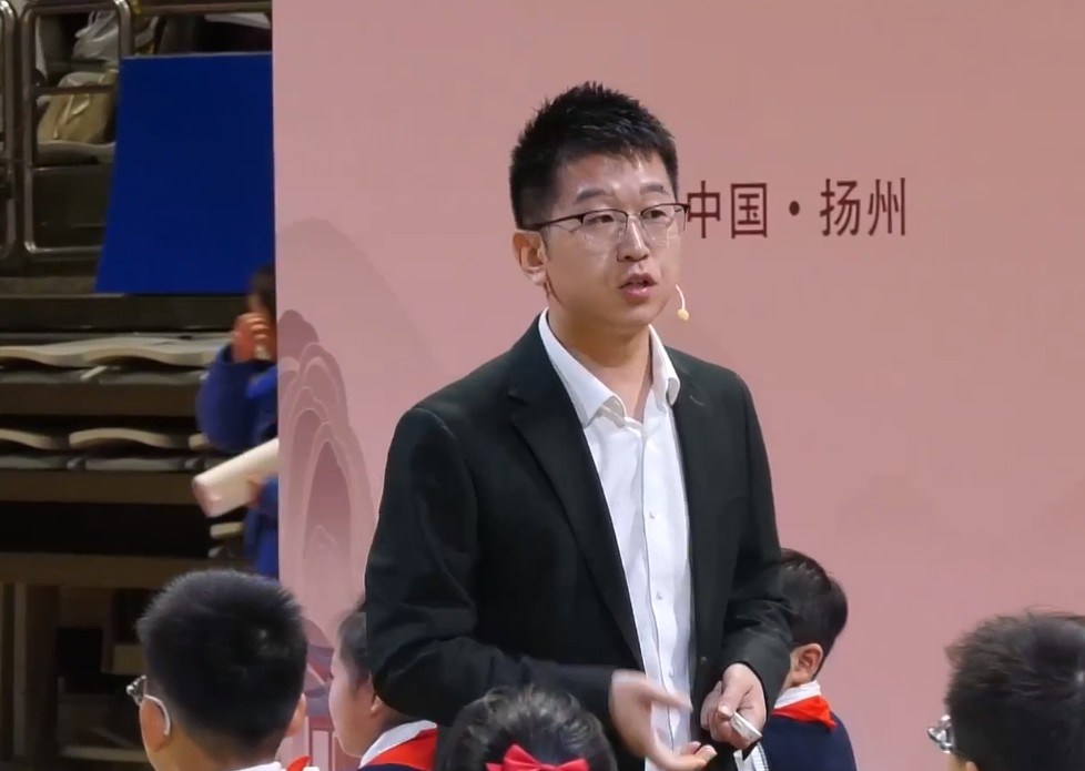 陳明，《一只窩囊的大老虎》，四年級(jí)上冊，第六單元