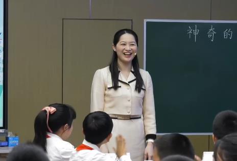 陳李，《神奇的探險(xiǎn)之旅》，五年級(jí)下冊(cè)習(xí)作，第六單位